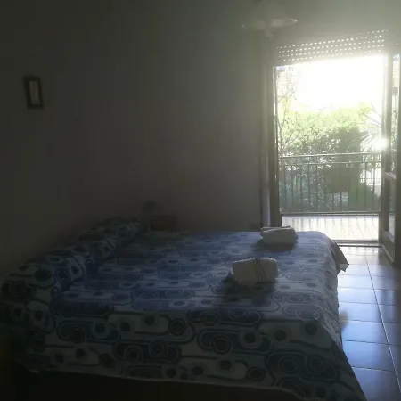 Donnabella House *